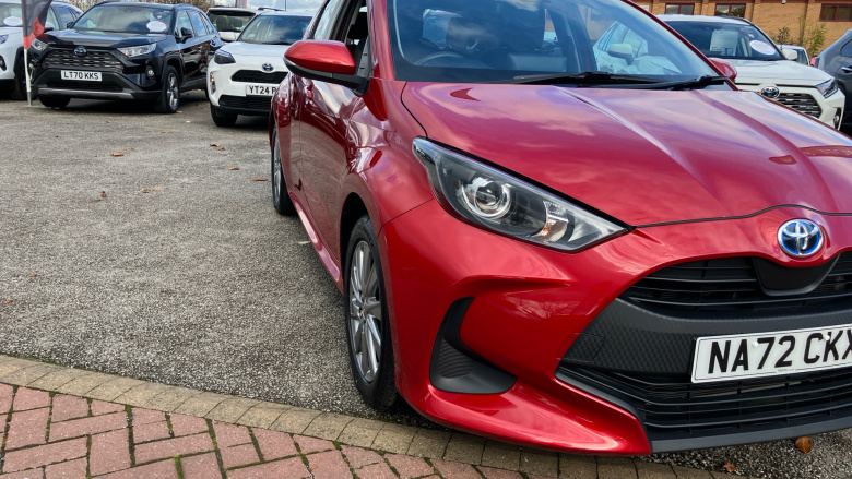 Toyota Yaris 1.5 Hybrid Icon 5dr CVT Hybrid Hatchback